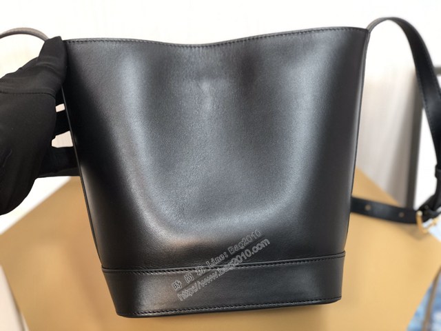 Celine專櫃2023s春夏新品CUIR TRIOMPHE小號繡花光滑牛皮水桶包 賽琳百搭斜挎肩背女包 sldj2434